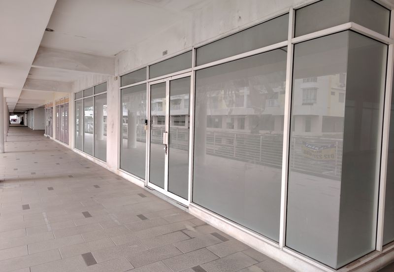 Platinum Mondrian (Pv128)