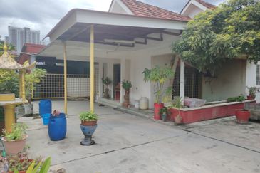 Taman Furlong Setapak 2 Adjoining Bungalow House For Sale 