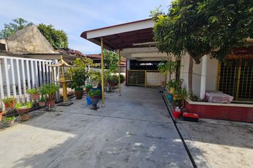Taman Furlong Setapak 2 Adjoining Bungalow House For Sale 