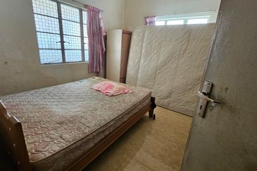 Taman Furlong Setapak 2 Adjoining Bungalow House For Sale 