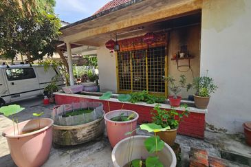 Taman Furlong Setapak 2 Adjoining Bungalow House For Sale 