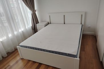 3 Rooms 3 Bathrooms Partially Furnished For Rent