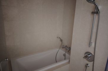 3 Rooms 3 Bathrooms Partially Furnished For Rent