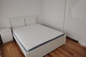 3 Rooms 3 Bathrooms Partially Furnished For Rent