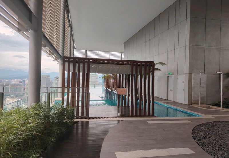 3 Rooms 3 Bathrooms Partially Furnished For Rent