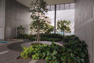 3 Rooms 3 Bathrooms Partially Furnished For Rent