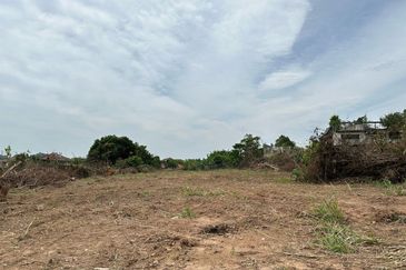 Taman Sri Hijau ( New Green Park )