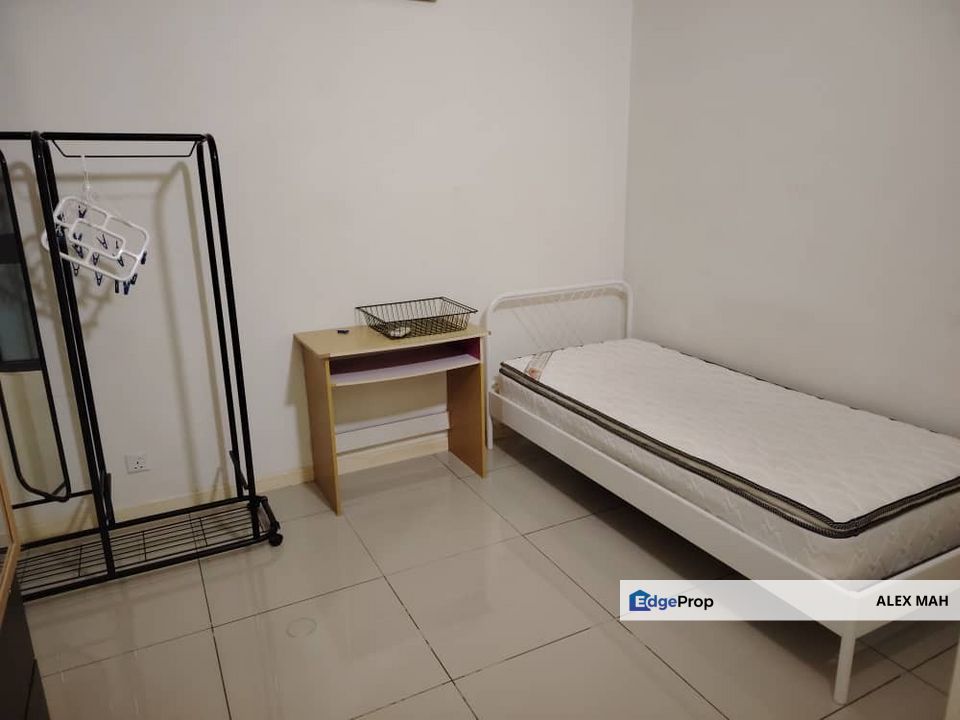 Centrestage PJ Seksyen 13 Furnished 2 Room + 1 Bathroom For Rent, Selangor, Petaling Jaya