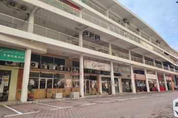 Platinum Mondrian (Pv128)