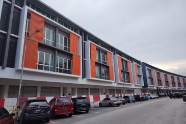 Avenue 3 @Medan Puteri