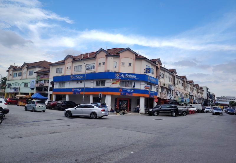 Avenue 3 @Medan Puteri