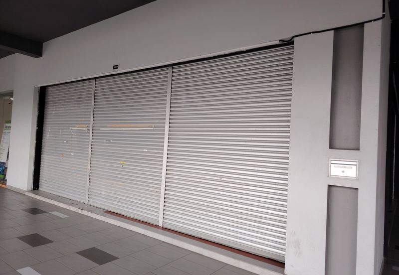 Ground Floor Corner Shop For Rent | Bandar Tun Hussein Onn Cheras