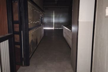 Ground Floor Corner Shop For Rent | Bandar Tun Hussein Onn Cheras