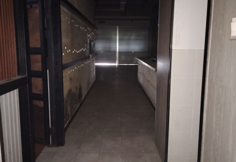 Ground Floor Corner Shop For Rent | Bandar Tun Hussein Onn Cheras