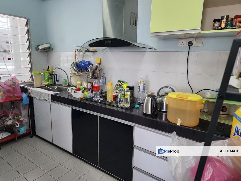 162 Residency Condominium| Selayang[3Rooms 2Bathroom] For Sale, Selangor, Selayang