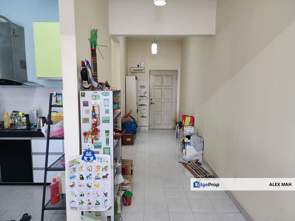 162 Residency Condominium| Selayang[3Rooms 2Bathroom] For Sale, Selangor, Selayang