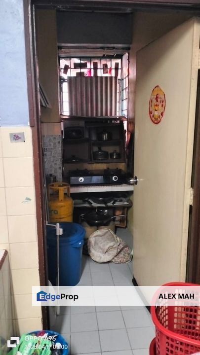 Taman Sri Kuching K.L | Corner Apartment For Sale , Kuala Lumpur, Jalan Kuching