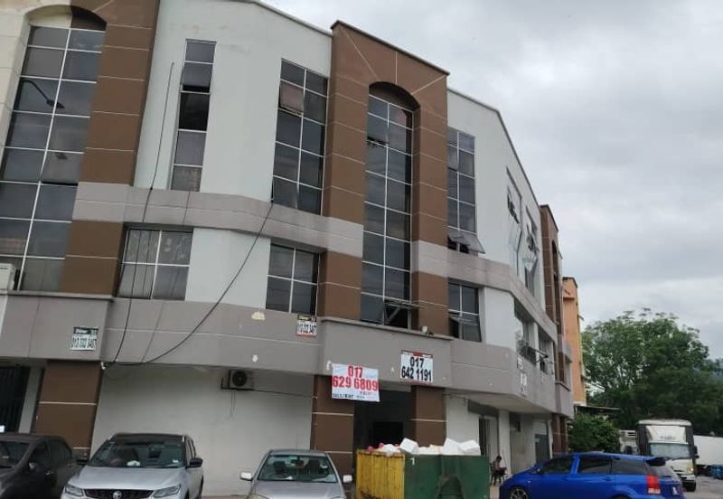 Prima Selayang Corner Shop For Rent 