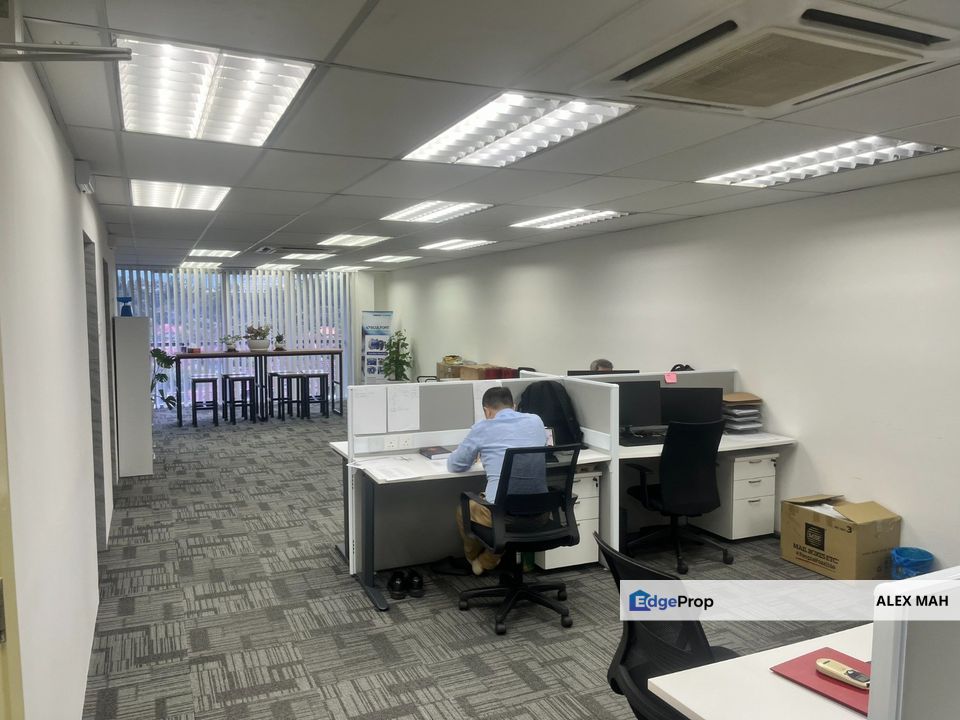 Partially Office For Rent, Kuala Lumpur, Dutamas