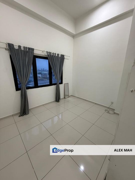 Avenue D'Vogue PJ 1 Room 1 Bathroom For Rent, Selangor, Petaling Jaya