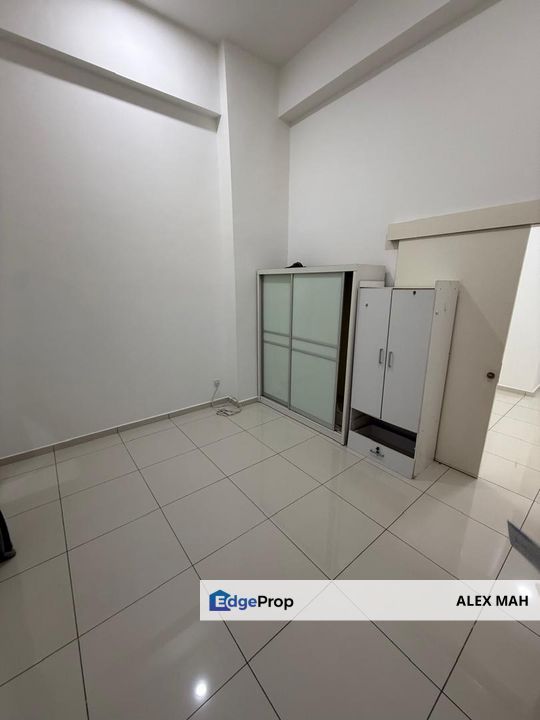 Avenue D'Vogue PJ 1 Room 1 Bathroom For Rent, Selangor, Petaling Jaya