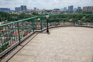 Bukit Desa Condominium