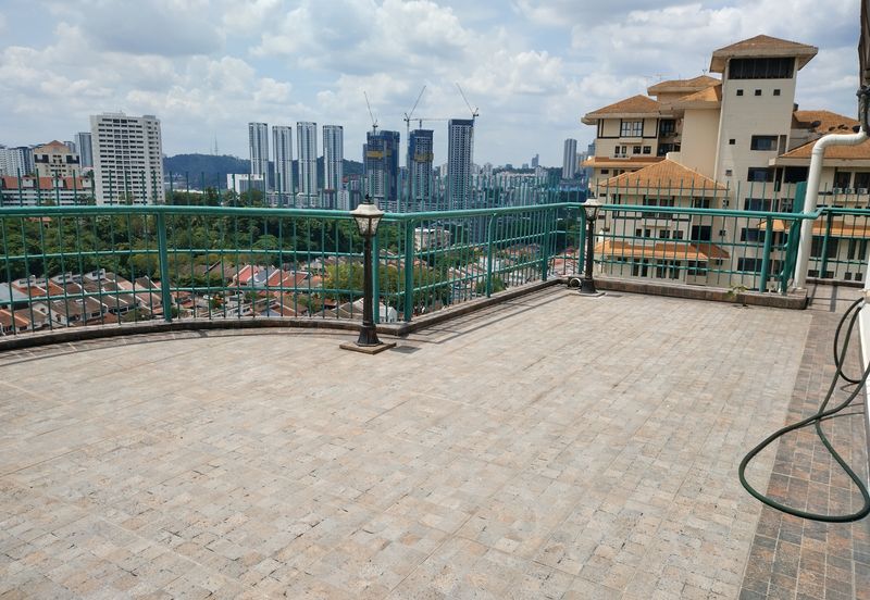 Bukit Desa Condominium