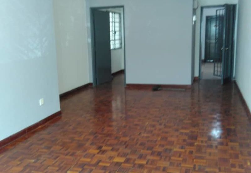 Danau Idaman Condominium