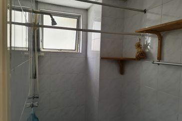 Danau Idaman Condominium