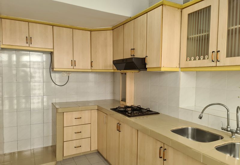 Danau Idaman Condominium