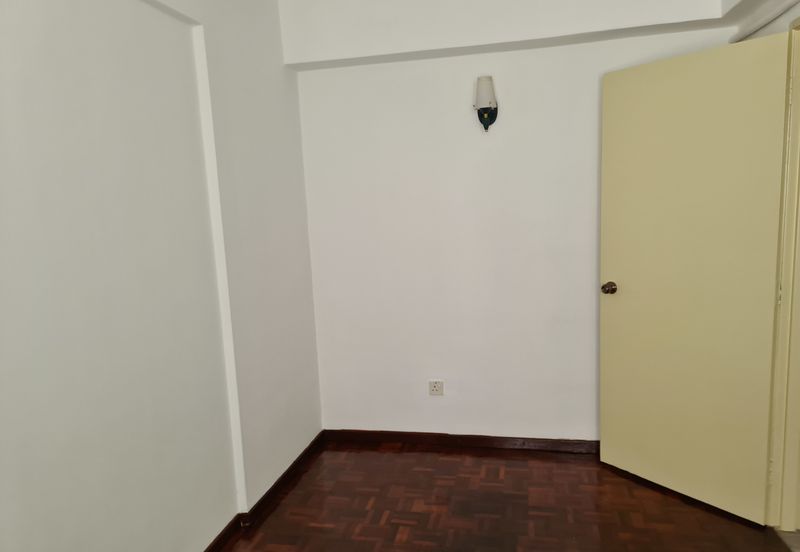 Danau Idaman Condominium