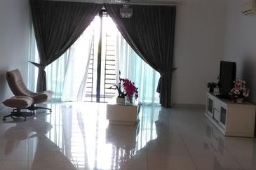 Papillon Desahill Condominium