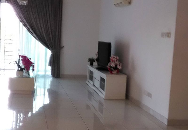 Papillon Desahill Condominium