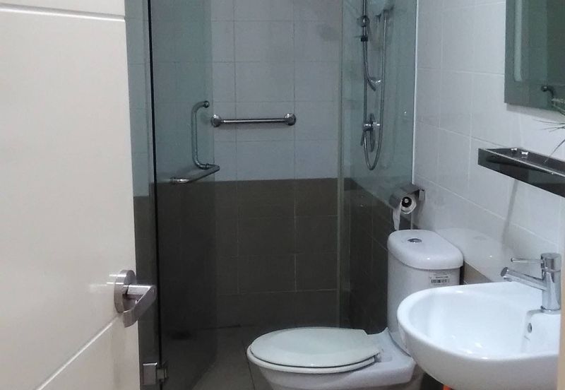 Papillon Desahill Condominium