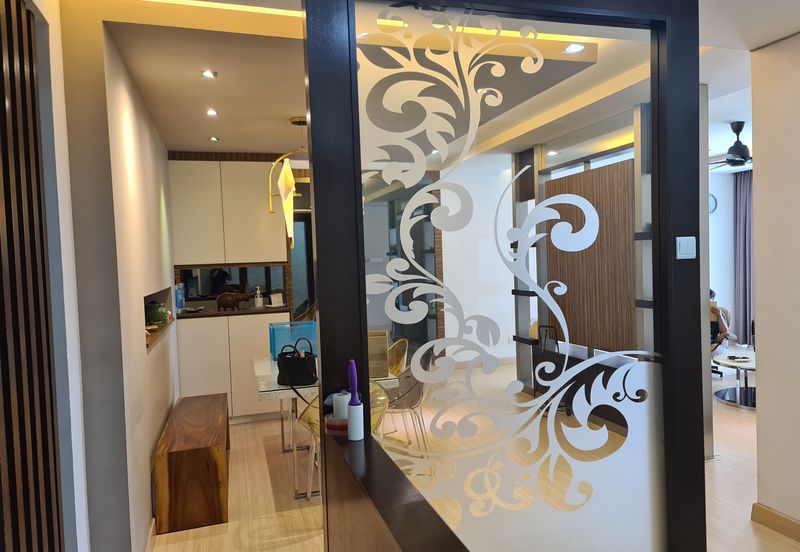 Papillon Desahill Condominium