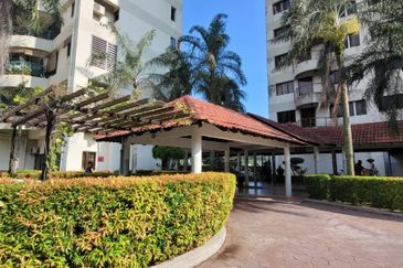 Bukit Desa Condominium