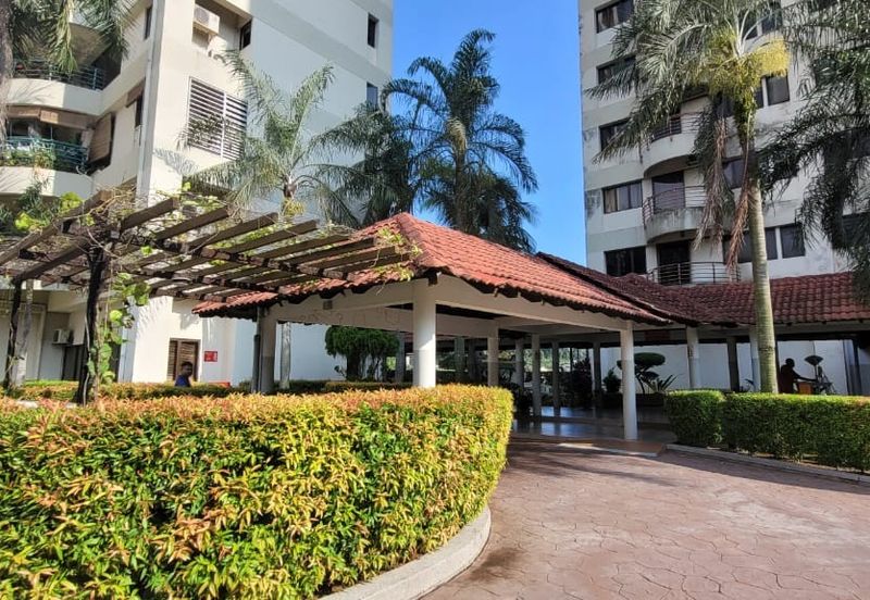 Bukit Desa Condominium