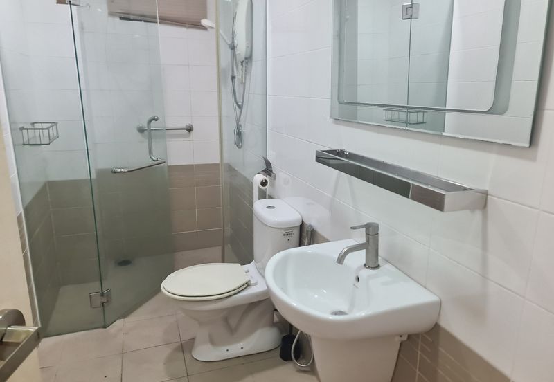 Papillon Desahill Condominium