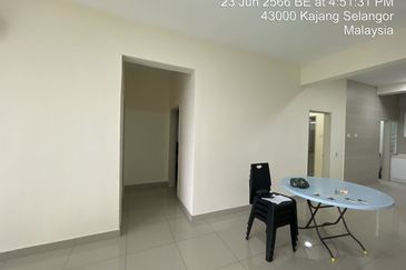 Sungai Long Residence