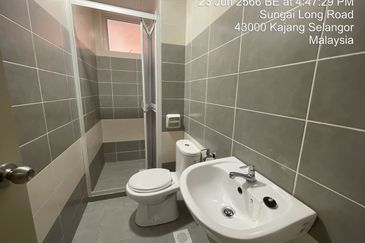 Sungai Long Residence