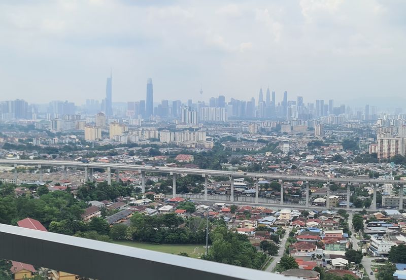 Breeza Hill 0143673822