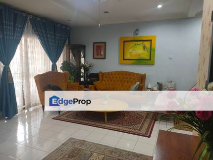 Beautiful Bandar Puteri Klang Jalan Kerongsang Gated Guarded for Sale, Selangor, Klang