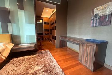 10 Mont Kiara (MK10)