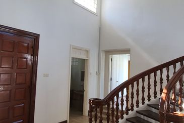 Jalan Taman U Thant 4