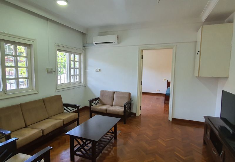 Jalan Taman U Thant 4