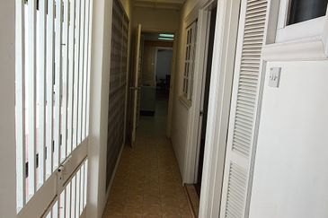 Jalan Taman U Thant 4