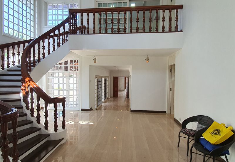 Jalan Taman U Thant 4