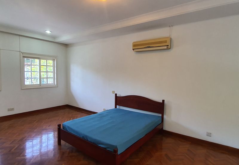 Jalan Taman U Thant 4