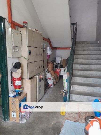 Factory Warehouse in Bangi Seksyen 10 Taman Perindustrian Selaman for Sale, Selangor, Bangi