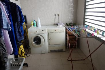 The CapSquare Residences